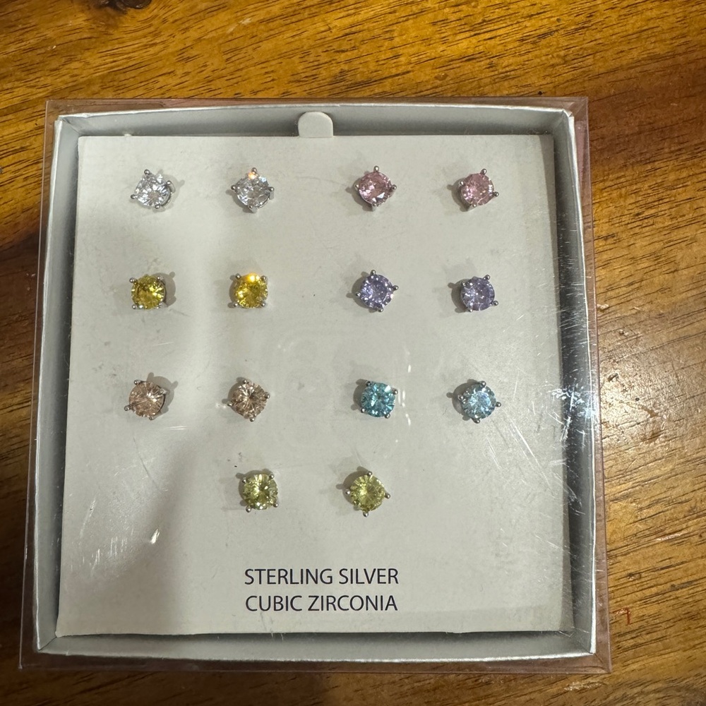 Cubic Zicronia Set NWT
